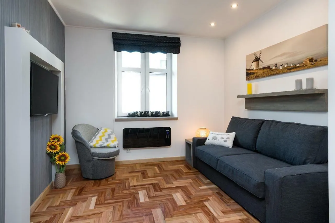 Sunflower Apartment Krakow Poland